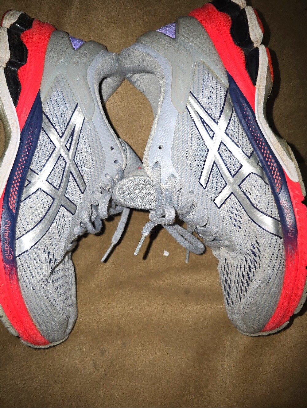 ASICS GEL-Kayano 26 women's running shoes featuring vibrant Pink and Gray Size 9